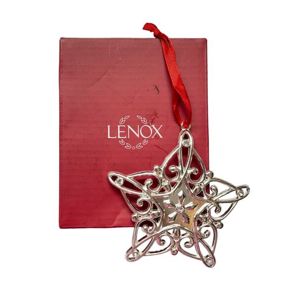 LENOX Sparkle & Scroll Multi Crystal Snowflake Christmas Ornament with Box - Picture 1 of 7